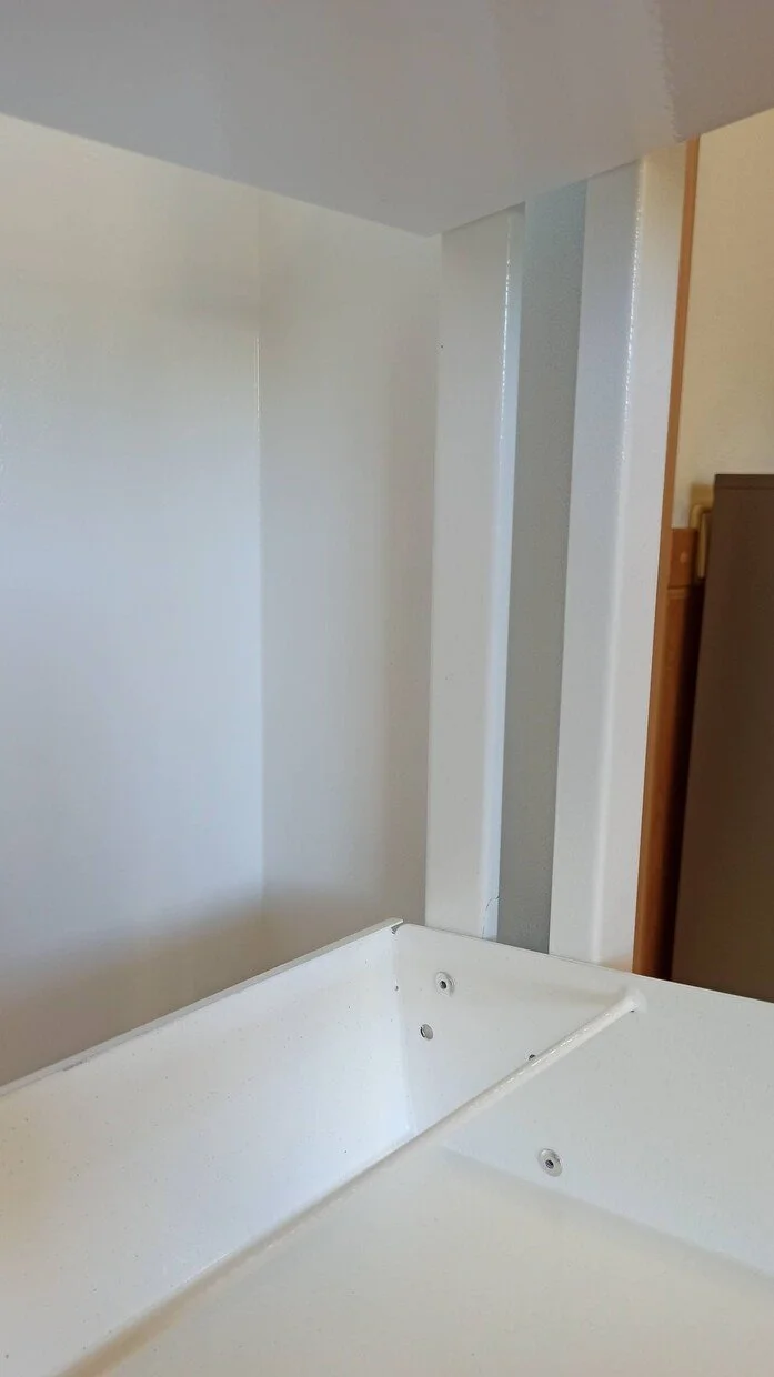 Фото - шкаф металлический для обуви об-4 белый