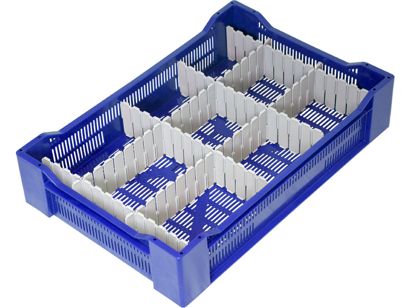 Ящик пищевой 119 пластиковый перфорированный 600х400х135 мм с мелкой перфорацией для минимизации риска потери ягод при сборе и хранении синий